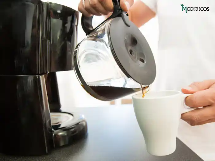 طرز تهیه قهوه با قهوه ساز برقی به روش آمریکایی‌ها
